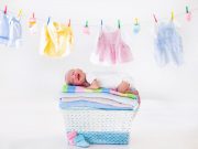 Kaj vse pripraviti za prihod novorojenčka? dojenček iz porodnišnice